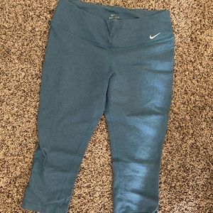 Nike Capri exercise pants